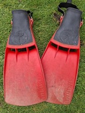Aqualung scuba diving for sale  HALIFAX