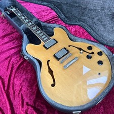Guitare semi acoustique d'occasion Guitare semi acoustique d'occasion  Expédié en France