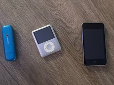 Old ipods vodafone for sale  GLASGOW