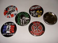 Lot badges 56mm d'occasion  Marseille V