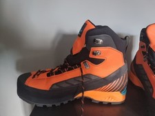 Scarpa ribelle uk9 for sale  LEEDS