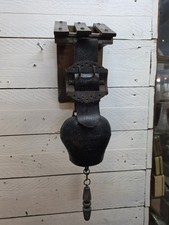 Cloche vache socle d'occasion  Neuville-Saint-Rémy