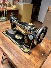 Antica macchina cucire usato  Roma