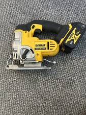 Dewalt dcs331 cordless for sale Dewalt dcs331 cordless for sale  DUDLEY