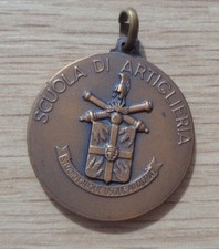 Medaglia scuola artiglieria usato  Volvera