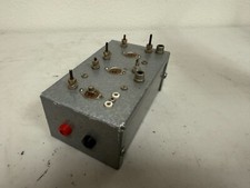CAIXA DE GABINETE DE ALUMÍNIO, COM RECORTES DE BOTÃO RUSSEL & STOLL EVEN LOOK PLUG IN comprar usado  Enviando para Brazil