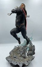 Statua marvel thor usato  Lecce