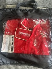 Usado, Terno de incêndio Ultra Shield 40032 vermelho grande camada única 1 peça corrida condução SFI 3-2A/1 comprar usado  Enviando para Brazil