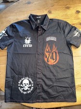 Camisa Hot Topic Flames Motor Club mais rápida aceleração preta botão para cima MED, usado comprar usado  Enviando para Brazil
