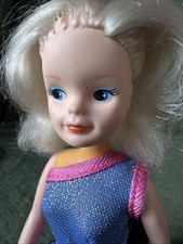 Vintage 1980 sindy for sale Vintage 1980 sindy for sale  HASTINGS