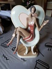 Statuette femme d'occasion  Six-Fours-les-Plages