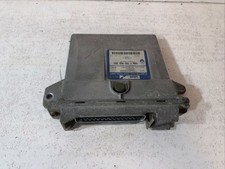 Calculateur moteur renault d'occasion  Saint-Gildas-des-Bois