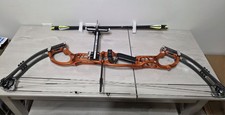 Pre owned hoyt for sale  Fayetteville