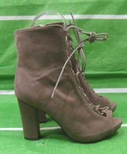heeled lace 5 sz booties for sale  Rancho Cucamonga