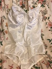 Vintage triumph claudette for sale  PWLLHELI