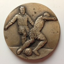 Medaille metal argente d'occasion  La Séguinière
