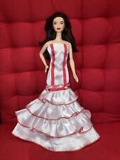 Poupée barbie asiatique d'occasion  Paris XIV