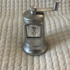 Moinho/moedor de sal antigo da década de 1950 *feito na França* *raro* vintage comprar usado  Enviando para Brazil