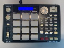 Akai professional mpc500 usato  Milano