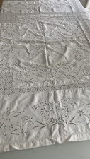 Ancienne nappe brodée d'occasion  Carry-le-Rouet