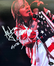 Autógrafo original autêntico AXL ROSE (Guns N' Roses) assinado 8x10" com certificado de autenticidade comprar usado  Enviando para Brazil
