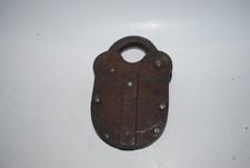 Usado, Fechadura de cadeado antiga de ferro fundido – sem chave, sem marca, desgaste rústico comprar usado Usado, Fechadura de cadeado antiga de ferro fundido – sem chave, sem marca, desgaste rústico comprar usado  Enviando para Brazil