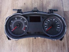 clio tacho gebraucht kaufen  Löbau