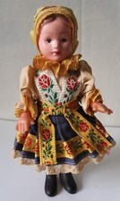 Poupée costume folklorique d'occasion  Yvetot