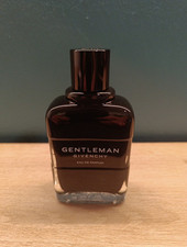 Givenchy gentleman eau usato  Gravina in Puglia