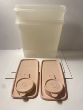 Pair vgt tupperware for sale  Taylorsville