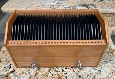 Vintage Wooden 7 Inch 45 Vinyl Record Holder with storage drawer, usado comprar usado  Enviando para Brazil