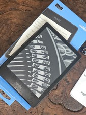 Leitor de eBook Amazon Kindle Paperwhite 11ª Geração M2L3EK Wi-Fi Preto 8GB comprar usado  Enviando para Brazil