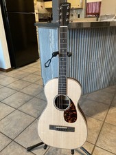 Larrivee 03r small for sale  Salem