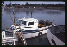 Foto deslizante 35mm - 1976 barco pequeno arrastão de pesca comprar usado Foto deslizante 35mm - 1976 barco pequeno arrastão de pesca comprar usado  Enviando para Brazil