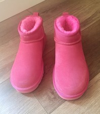 Bota UGG Feminina Clássica Ultra Mini Tamanho 7 Rosa Caramelo, usado comprar usado  Enviando para Brazil