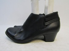 Clarks womens size for sale  San Jacinto