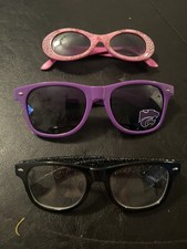 Set glasses bought for sale  Gardner