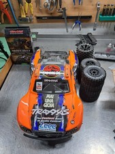 Traxxas 68054 slash usato  Auronzo di Cadore