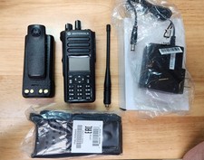 Radio portatile digitale usato  Spedire a Italy
