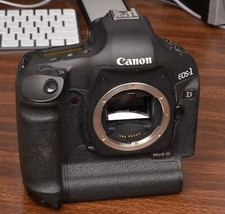 Câmera DSLR Canon EOS 1D Mark III somente o corpo comprar usado Câmera DSLR Canon EOS 1D Mark III somente o corpo comprar usado  Enviando para Brazil