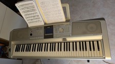 Tastiera yamaha portable usato  Latina