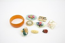 reverse carved lucite brooch for sale reverse carved lucite brooch for sale LEEDS