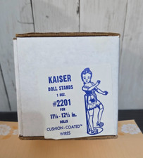12 suportes brancos para bonecas Kaiser 2201 Barbie - bonecas de 11,5 a 12,5 polegadas - leia comprar usado  Enviando para Brazil