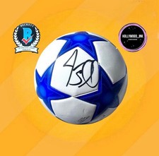 BOLA DE FUTEBOL AUTOGRAFADA BECKETT BAS JASON SUDEIKIS ASSINADA TED LASSO UEFA comprar usado  Enviando para Brazil