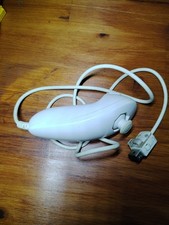 Genuine White Official Original Nintendo Wii Nunchuck Controller Good Cond comprar usado Genuine White Official Original Nintendo Wii Nunchuck Controller Good Cond comprar usado  Enviando para Brazil