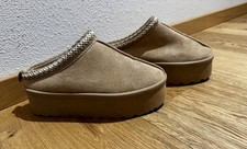 Trendige plateau hausschuhe gebraucht kaufen  Fürstenfeldbruck