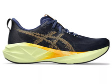 Asics novablast 1011b974 usato  Italia