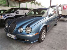 Condenseur clim jaguar d'occasion  Claye-Souilly