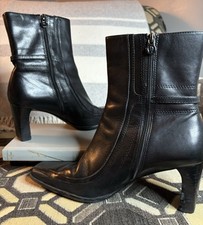 Women size etienne for sale  Shippensburg