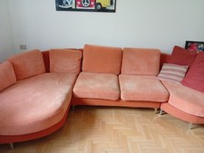 Divano angolare arancione. usato  Lecco